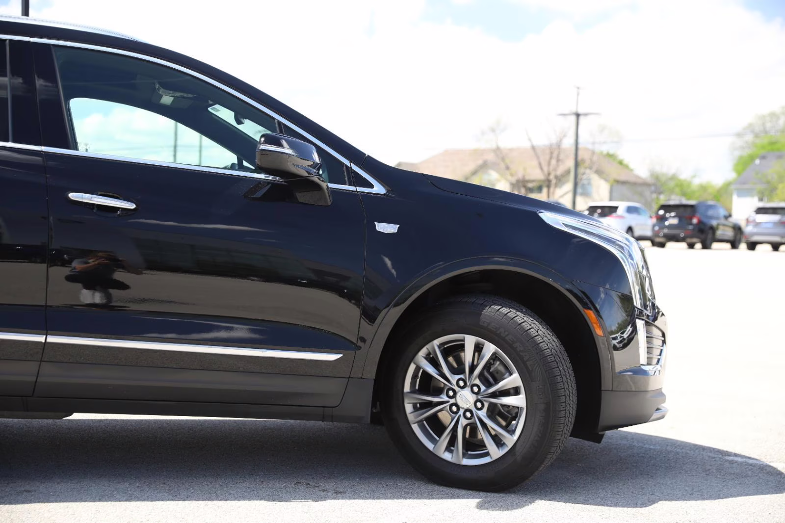 2021 Stellar Black Metallic Cadillac XT5 AWD Premium Luxury AWD SUV