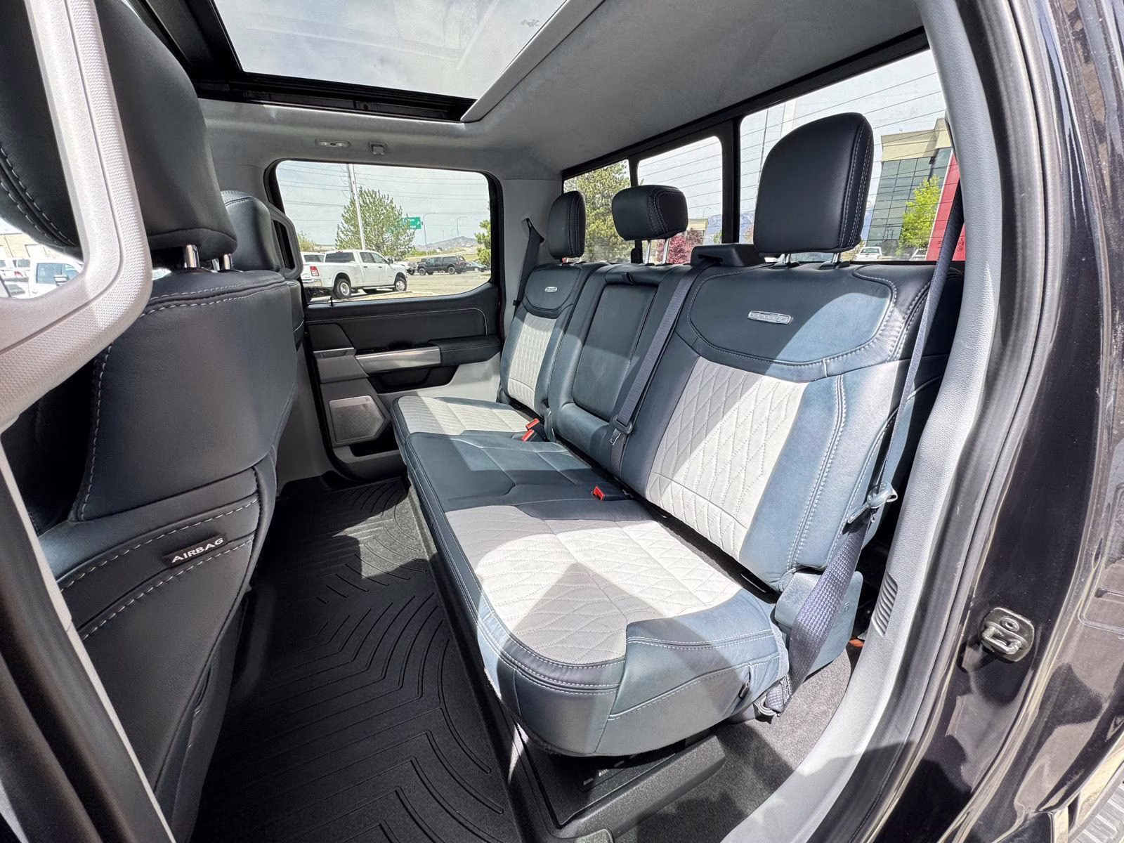 2024 Agate Black Ford Super Duty F-350 SRW Limited 4X4 Truck