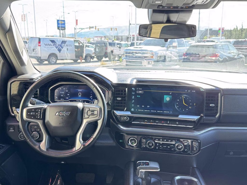 2023 White Chevrolet Silverado 1500 RST 4X4 Truck