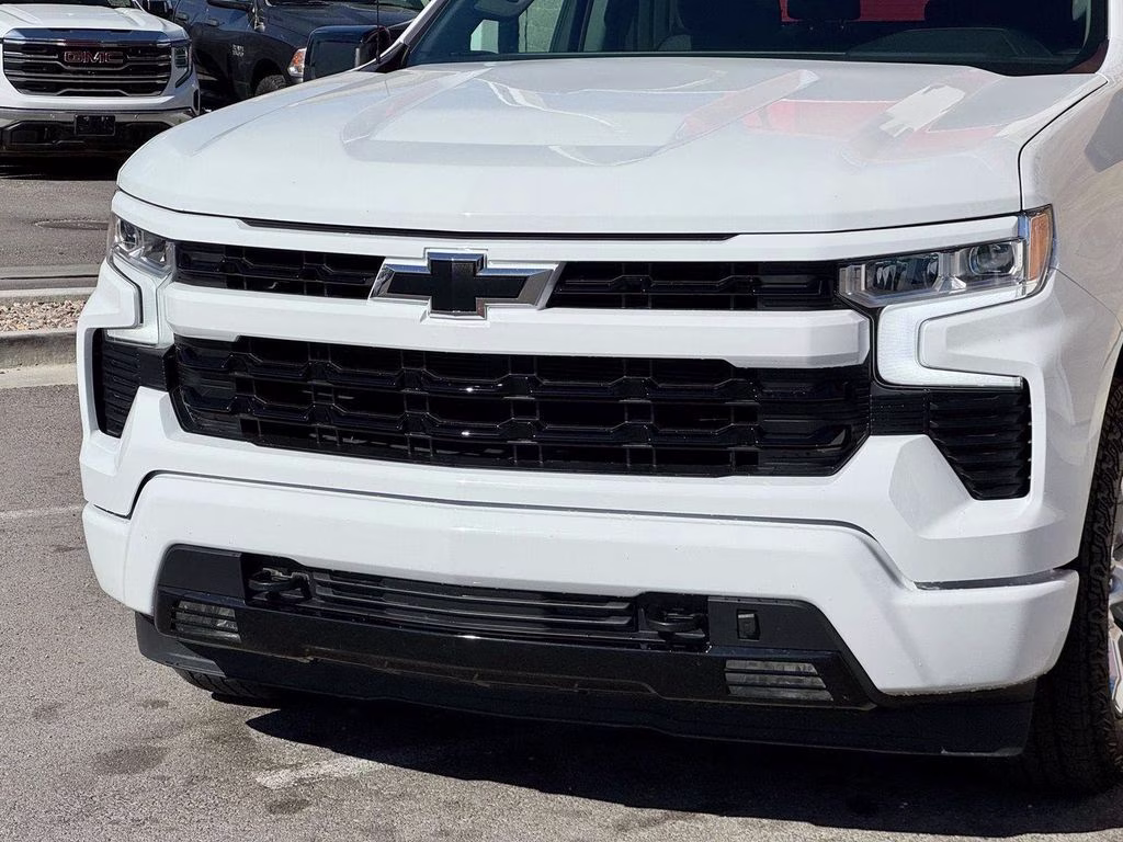 2023 White Chevrolet Silverado 1500 RST 4X4 Truck