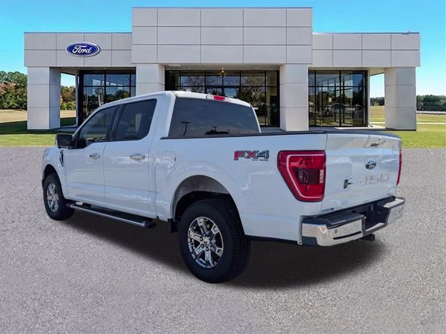 2023 Oxford White Ford F-150 XLT 4X4 Truck
