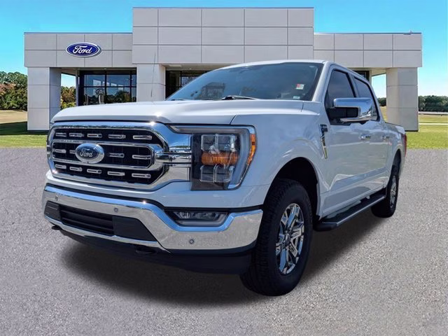 2023 Oxford White Ford F-150 XLT 4X4 Truck