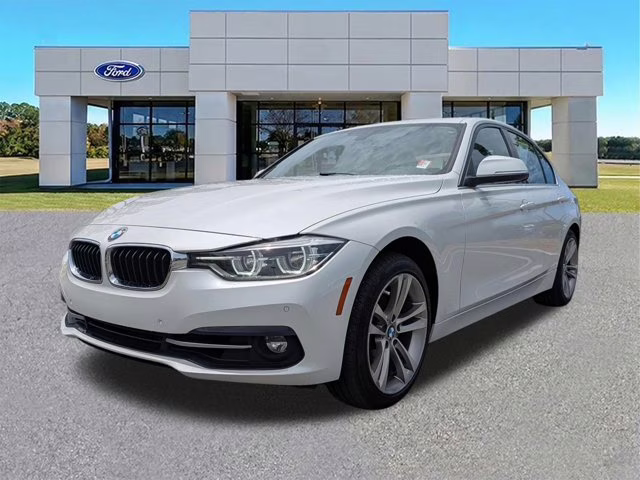 2017 White Metallic BMW 3 Series 330i xDrive AWD Sedan