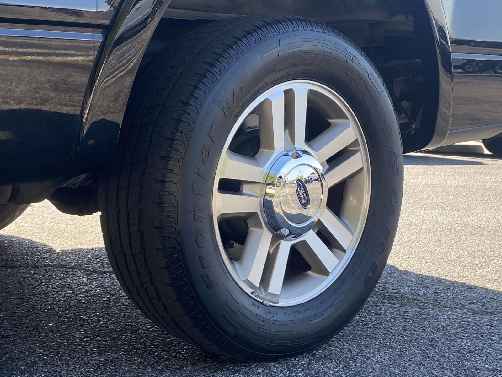 2008 Black Clearcoat Ford F-150 Lariat RWD Truck