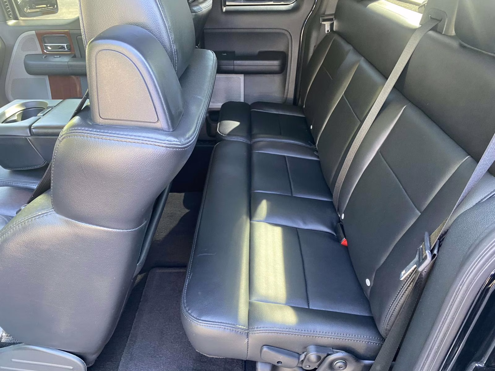 2008 Black Clearcoat Ford F-150 Lariat RWD Truck