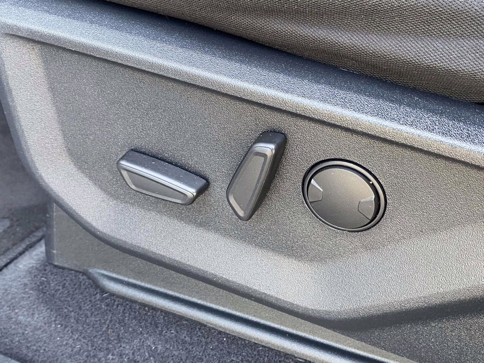 2023 Avalanche Ford F-150 XLT 4X4 Truck