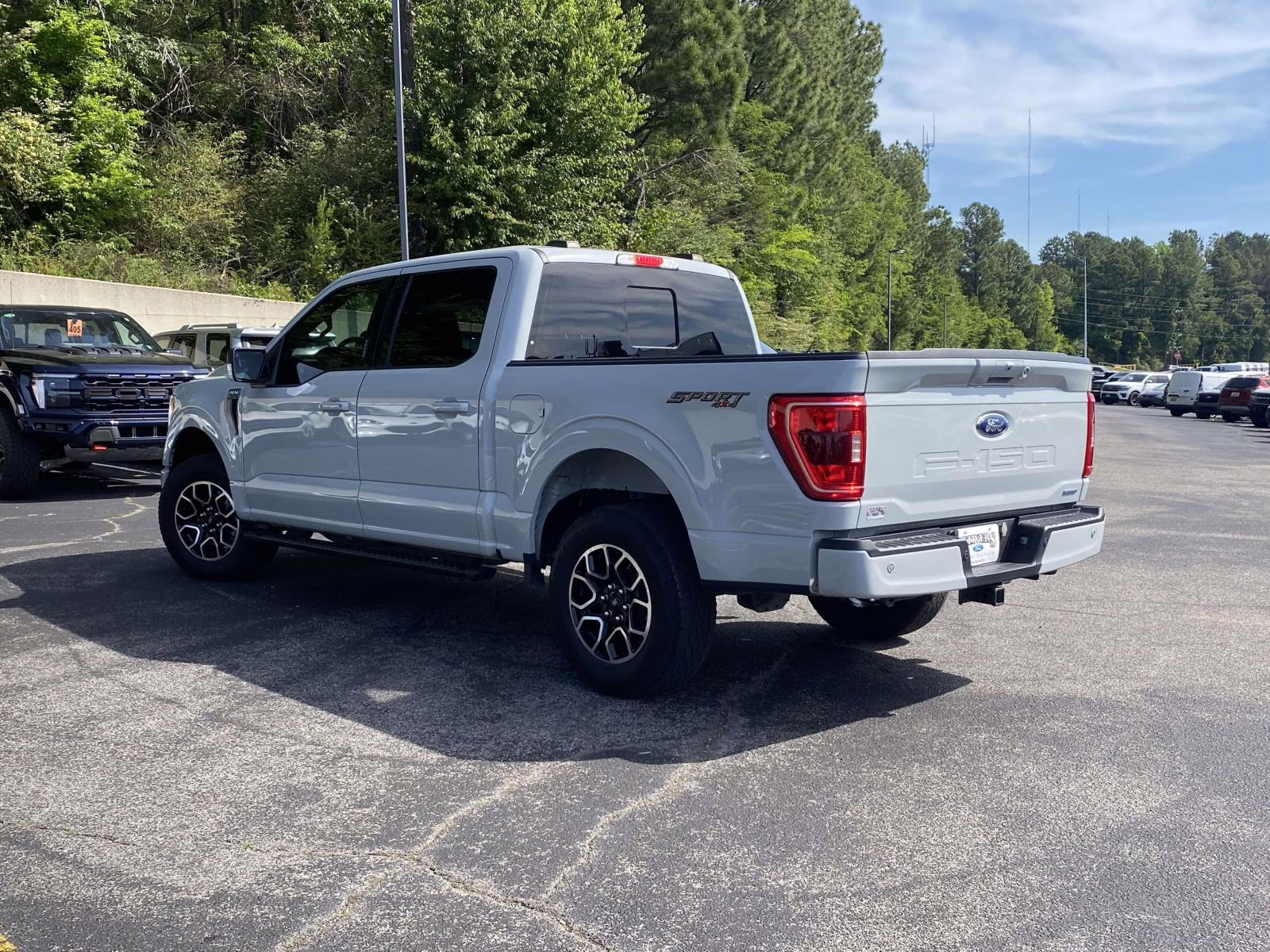 2023 Avalanche Ford F-150 XLT 4X4 Truck