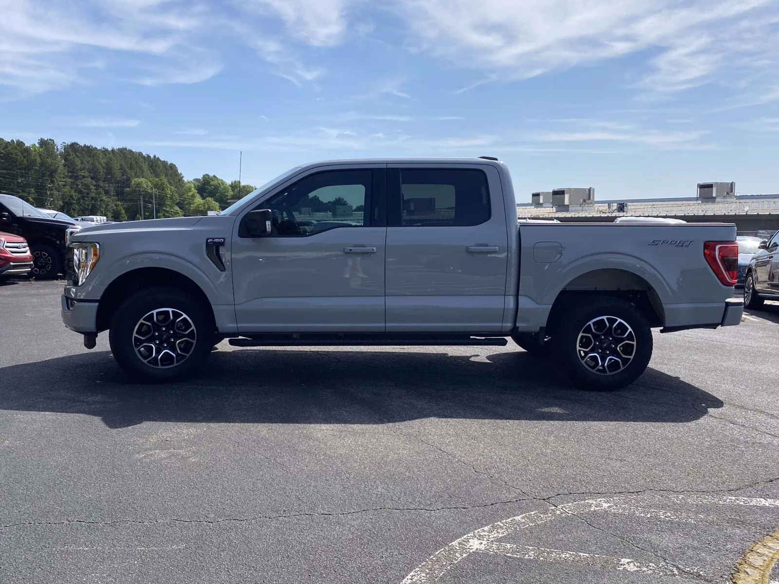 2023 Avalanche Ford F-150 XLT 4X4 Truck