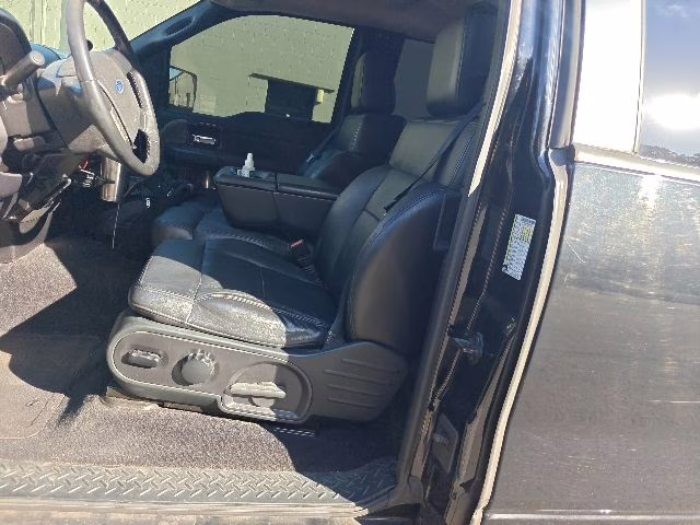 2008 Black Clearcoat Ford F-150 Lariat RWD Truck