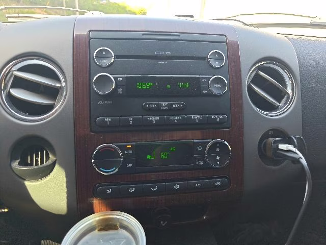 2008 Black Clearcoat Ford F-150 Lariat RWD Truck