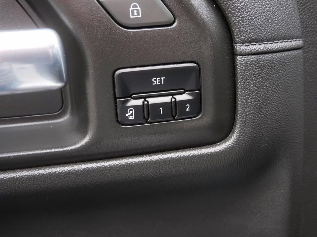 2020 Summit White GMC Sierra 1500 SLT 4X4 Truck