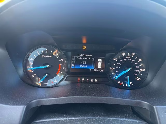 2018 Ingot Silver Metallic Ford Explorer FWD SUV