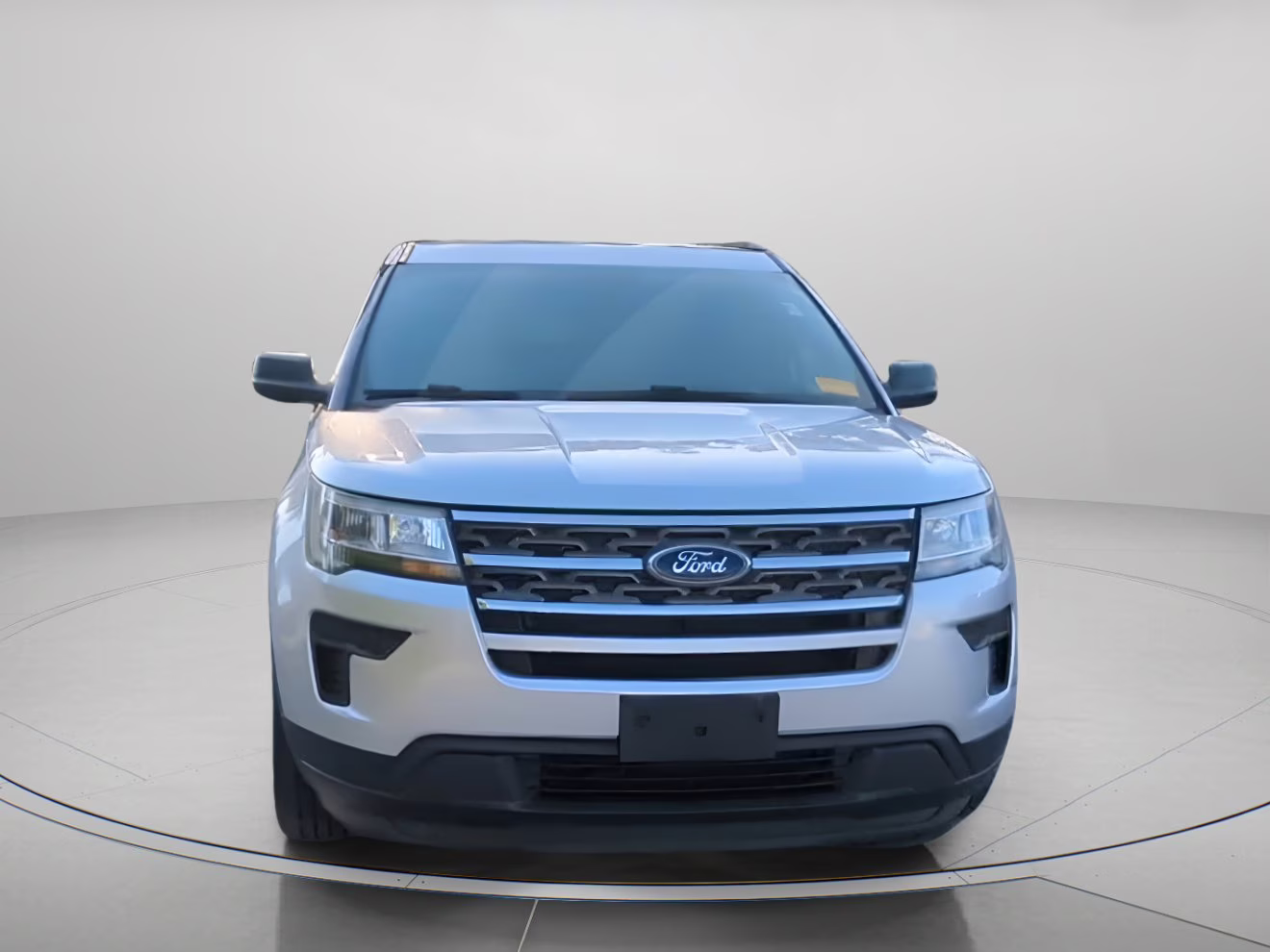 2018 Ingot Silver Metallic Ford Explorer FWD SUV