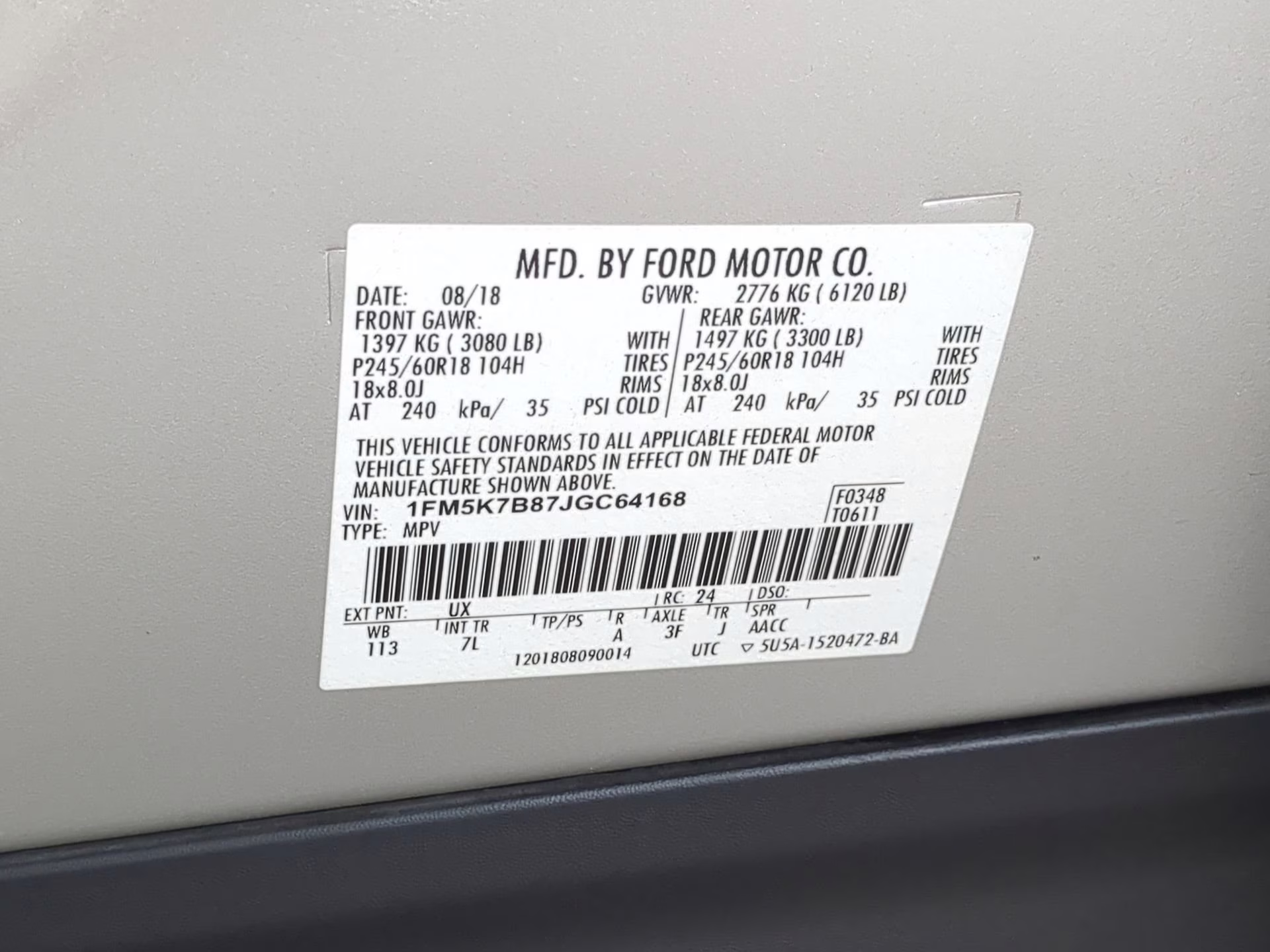 2018 Ingot Silver Metallic Ford Explorer FWD SUV