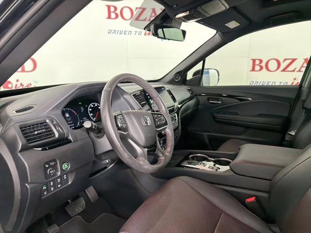 2025 Crystal Black Pearl Honda Ridgeline Black Edition AWD Truck