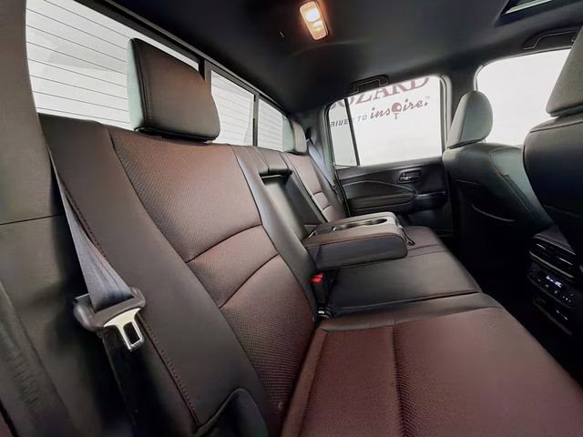 2025 Crystal Black Pearl Honda Ridgeline Black Edition AWD Truck