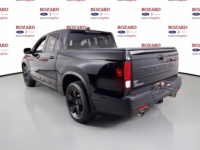2025 Crystal Black Pearl Honda Ridgeline Black Edition AWD Truck