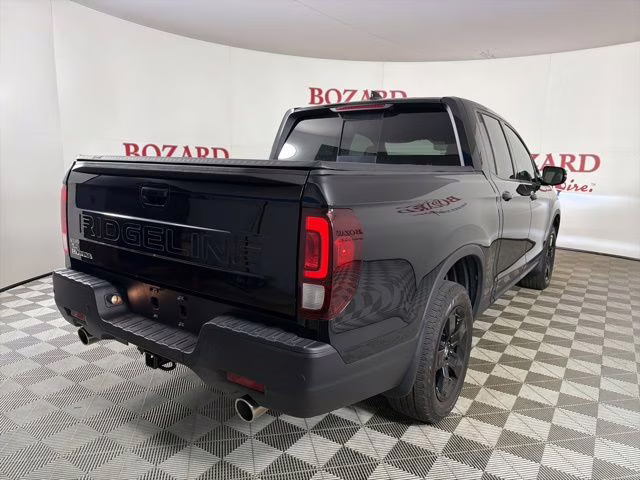 2025 Crystal Black Pearl Honda Ridgeline Black Edition AWD Truck