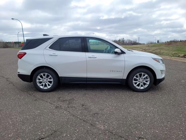 2019 Iridescent Pearl Tricoat Chevrolet Equinox LT FWD SUV