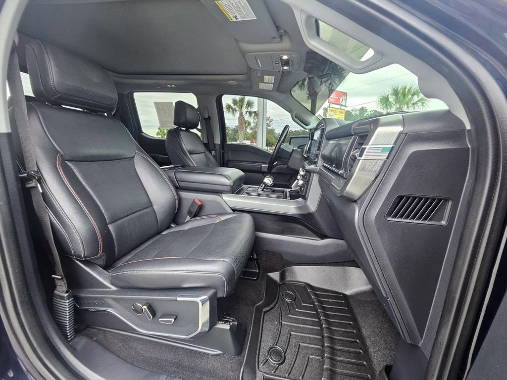 2022 Antimatter Blue Metallic Ford F-150 Lariat 4X4 Truck