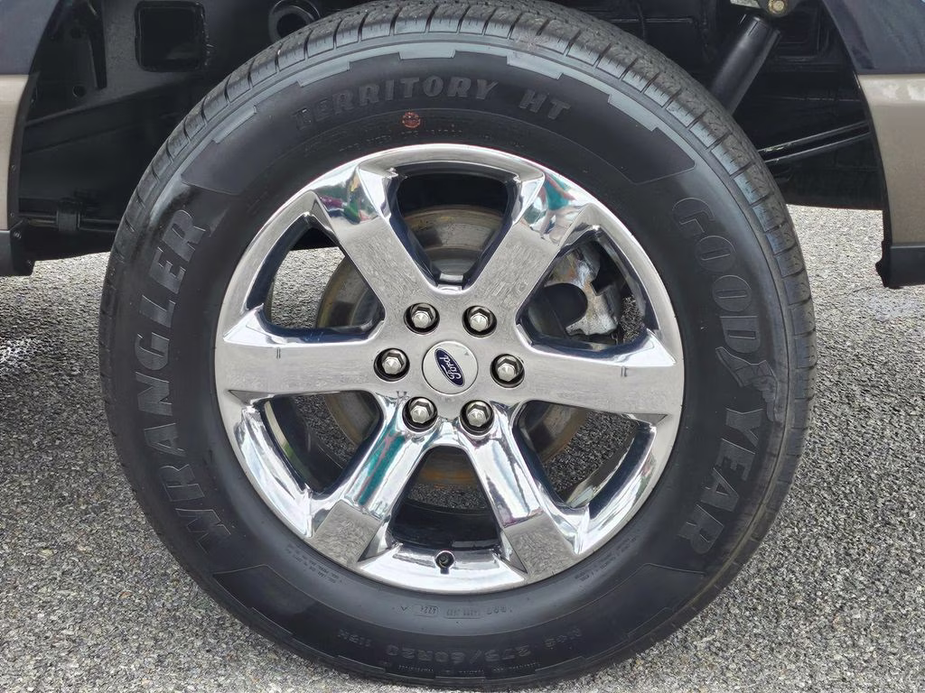 2022 Antimatter Blue Metallic Ford F-150 Lariat 4X4 Truck