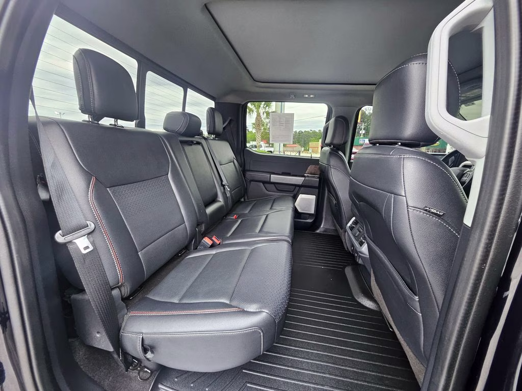 2022 Antimatter Blue Metallic Ford F-150 Lariat 4X4 Truck