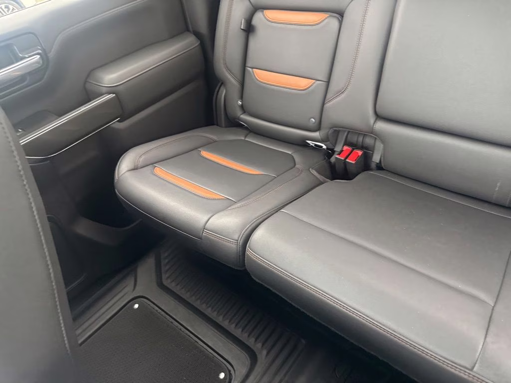 2021 Summit White GMC Sierra AT4 4X4 Truck