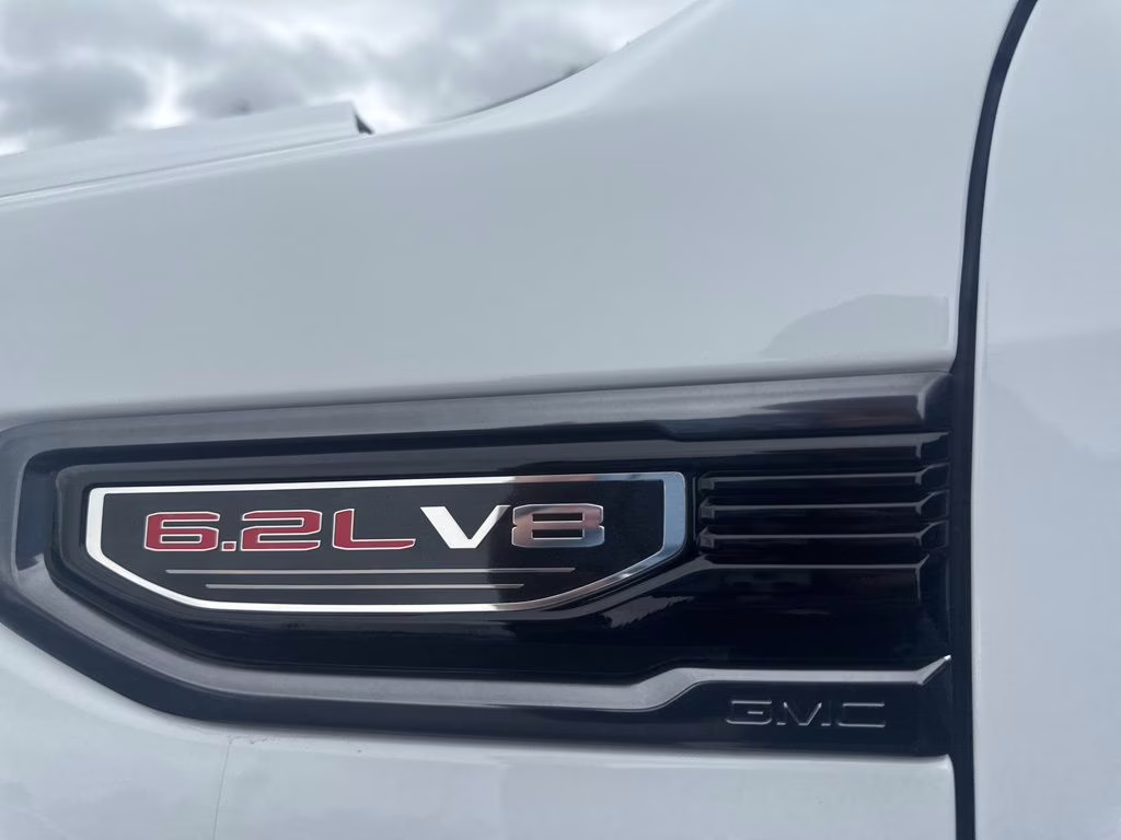 2021 Summit White GMC Sierra AT4 4X4 Truck