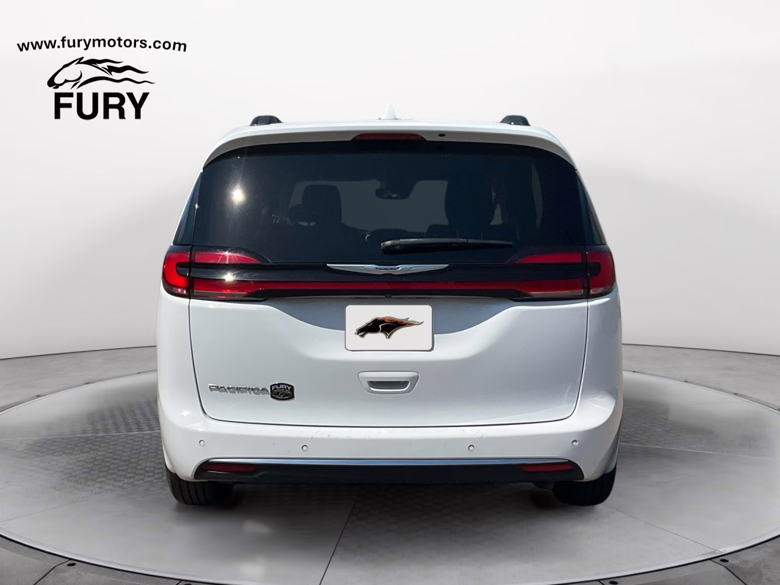 2022 Bright White Clearcoat Chrysler Pacifica Touring L FWD Van