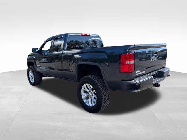2018 Dark Slate Metallic GMC Sierra 1500 SLE 4X4 Truck
