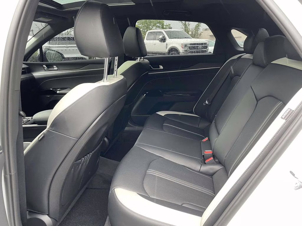 2025 Snow White Pearl Kia K5 GT-Line FWD Sedan