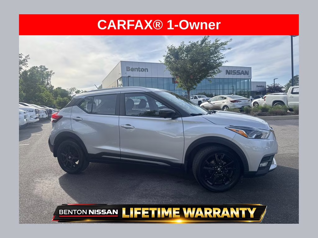 2020 Nissan Kicks SR