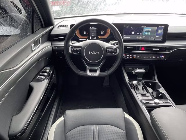 2025 Snow White Pearl Kia K5 GT-Line FWD Sedan