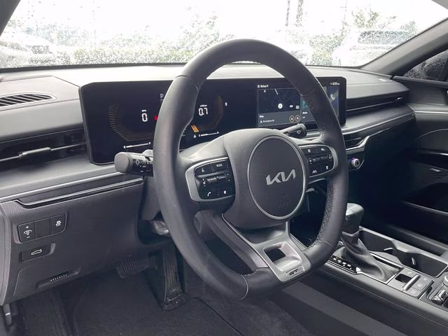 2025 Snow White Pearl Kia K5 GT-Line FWD Sedan