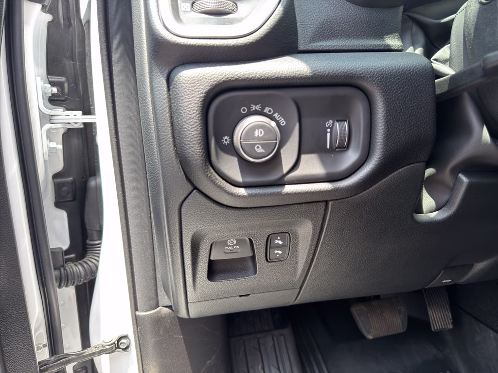2026 Bright White Clearcoat Ram 1500 Big Horn 4X4 Truck