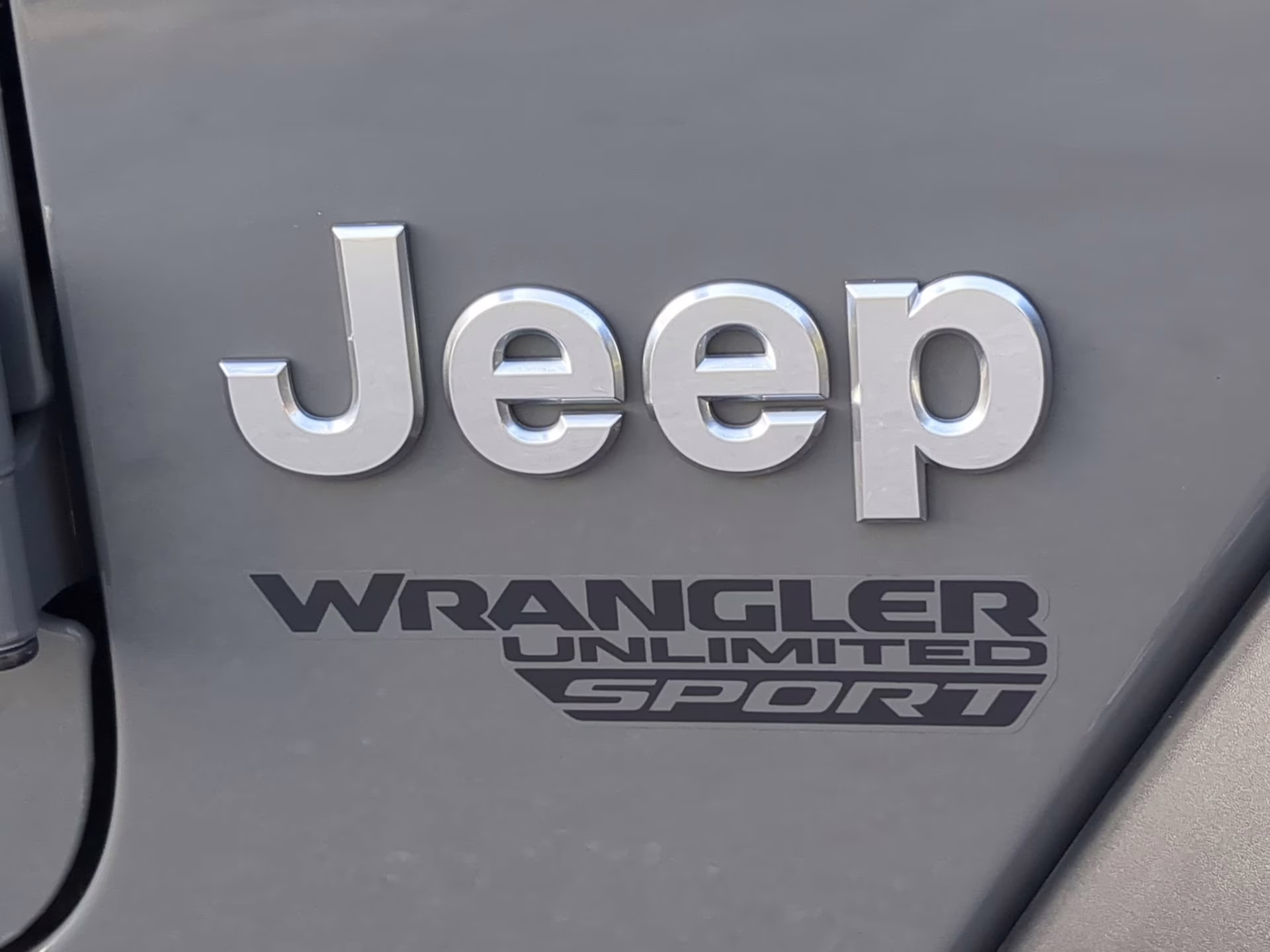 2020 Sting-Gray Clearcoat Jeep Wrangler Unlimited Sport S 4X4 Convertible