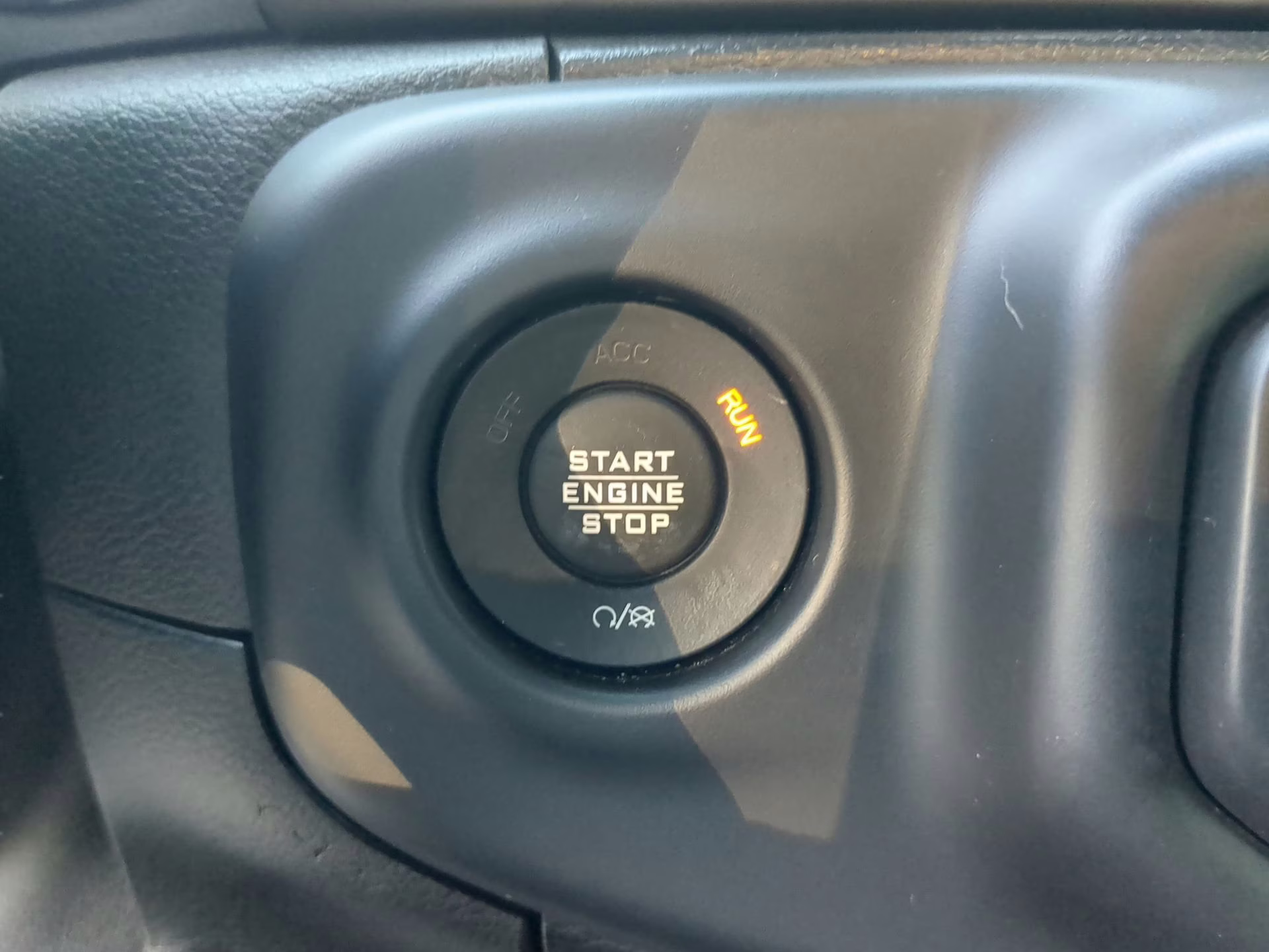 2020 Sting-Gray Clearcoat Jeep Wrangler Unlimited Sport S 4X4 Convertible