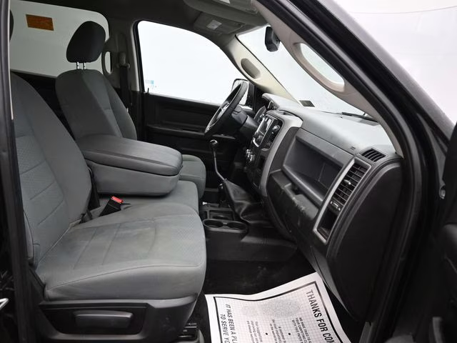 2018 Brilliant Black Crystal Pearlcoat Ram 2500 Tradesman 4X4 Truck