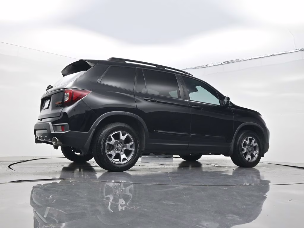 2022 Black Honda Passport TrailSport AWD SUV