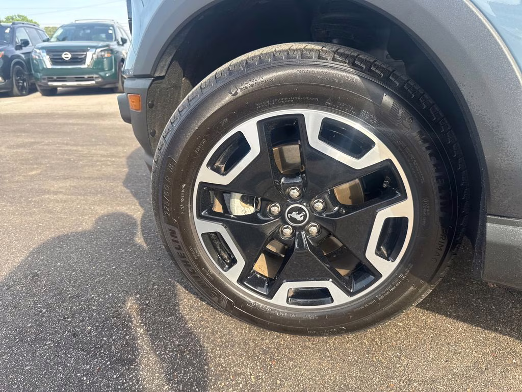 2024 Azure Gray Metallic Ford Bronco Sport Outer Banks 4X4 SUV