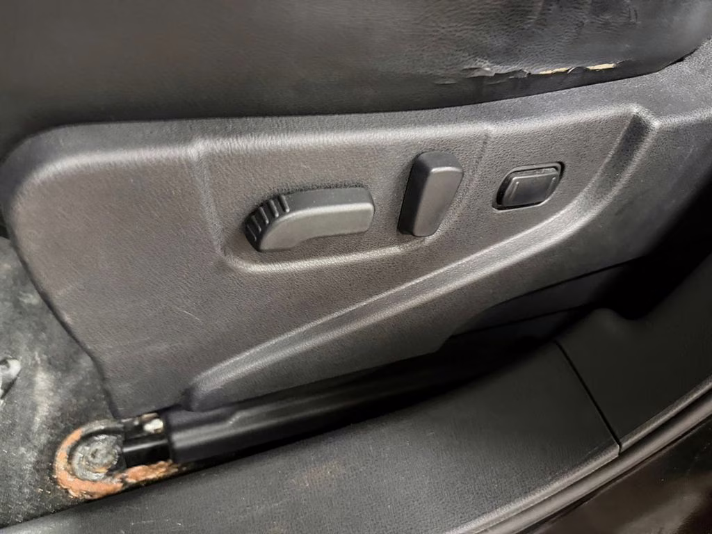 2012 Super Black Metallic Nissan Rogue SL AWD SUV