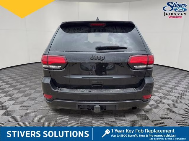 2021 Diamond Black Crystal Pearlcoat Jeep Grand Cherokee Laredo X 4X4 SUV