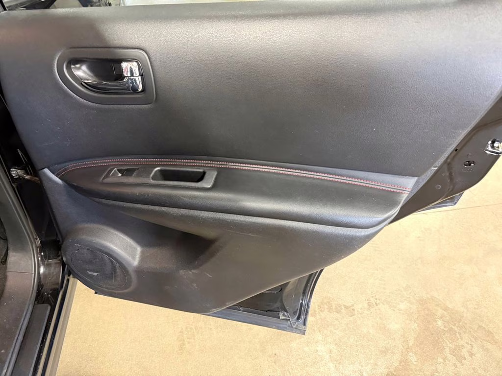 2012 Super Black Metallic Nissan Rogue SL AWD SUV