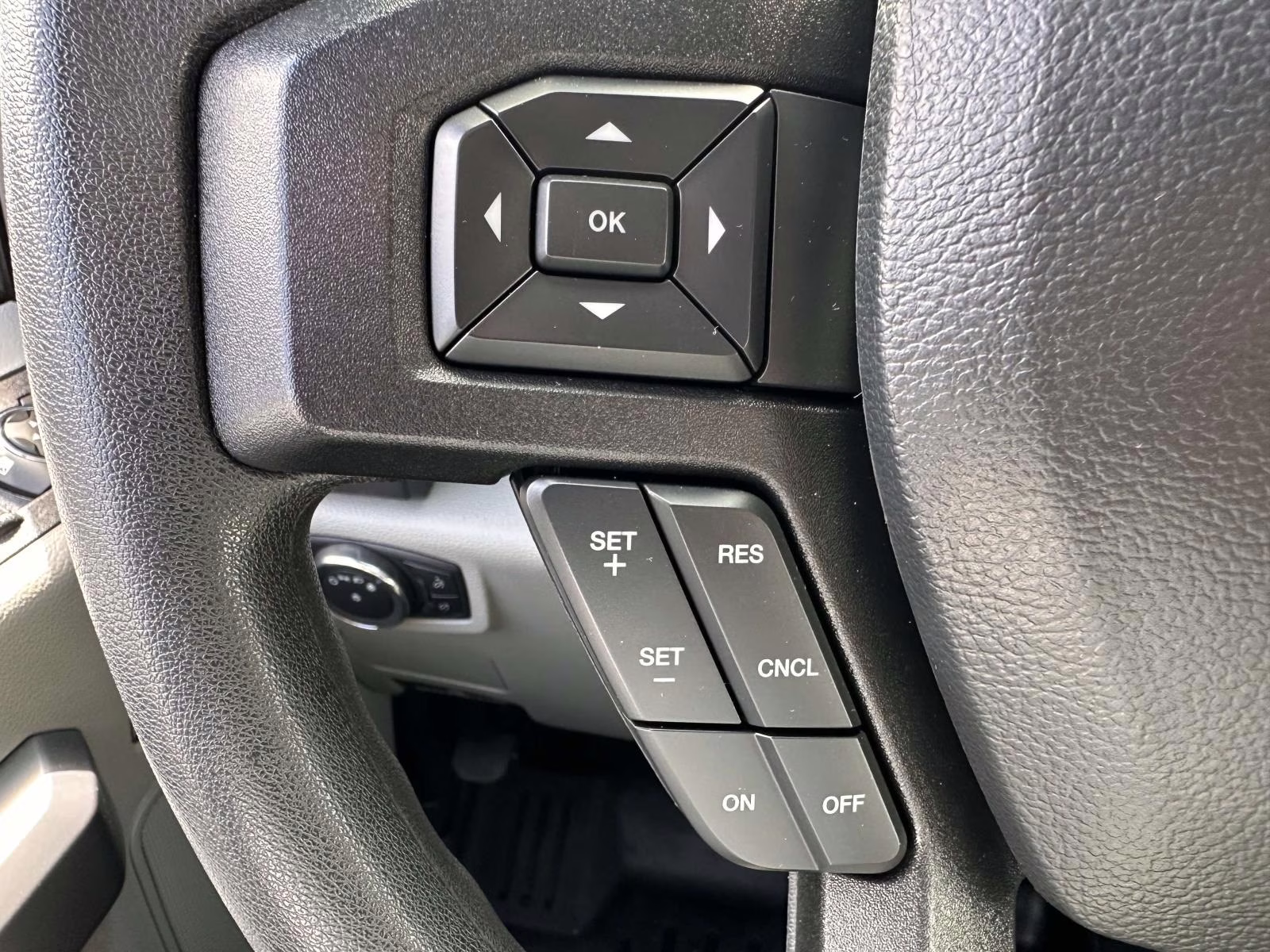 2022 Carbonized Gray Metallic Ford Super Duty F-250 SRW XLT 4WD Crew Cab 6.75' Box 4X4 Truck