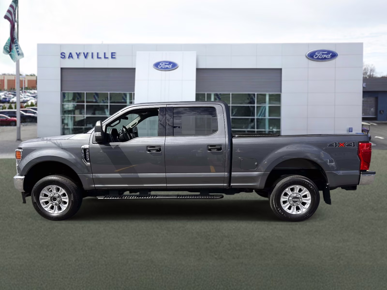 2022 Carbonized Gray Metallic Ford Super Duty F-250 SRW XLT 4WD Crew Cab 6.75' Box 4X4 Truck