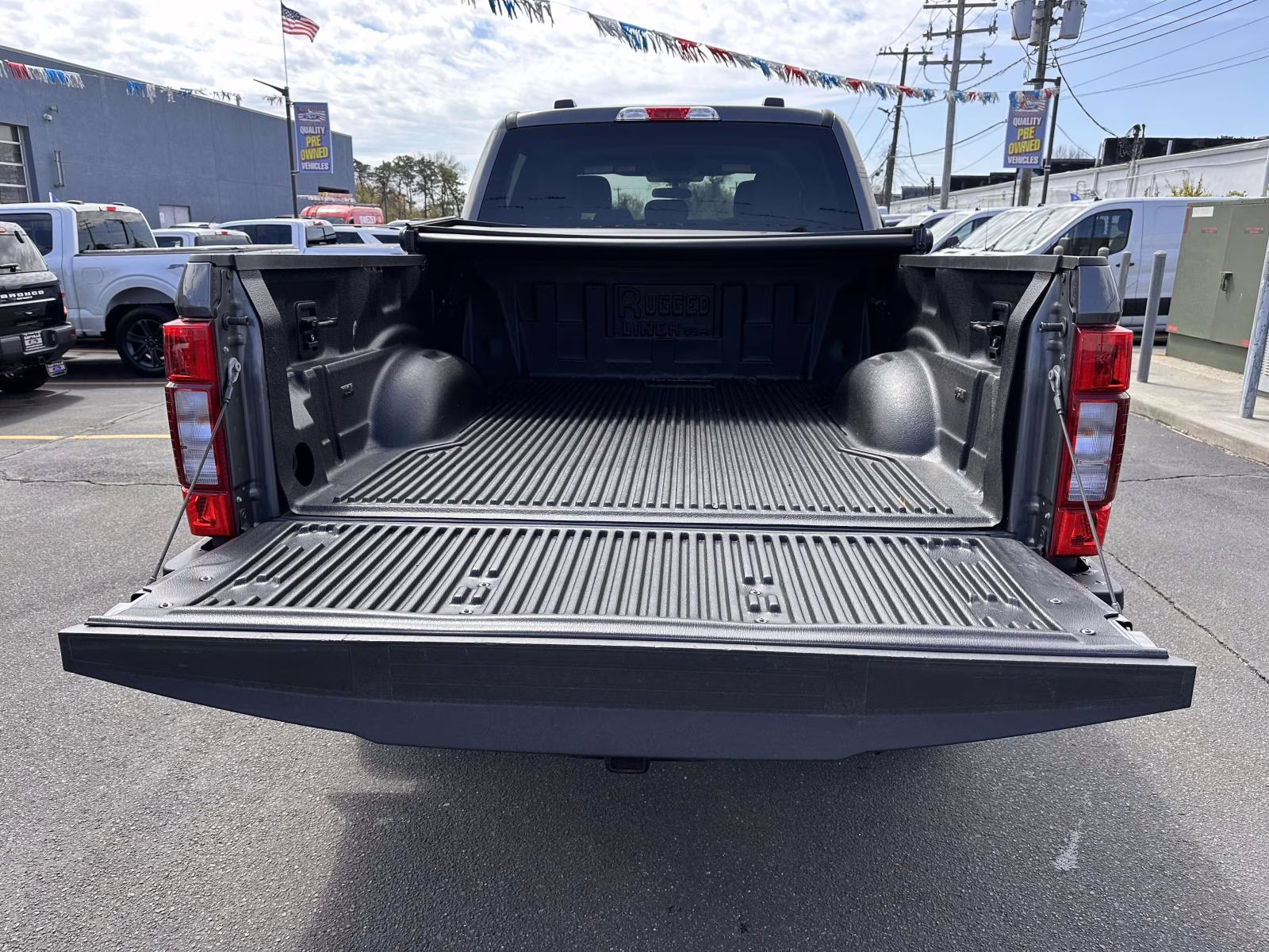 2022 Carbonized Gray Metallic Ford Super Duty F-250 SRW XLT 4WD Crew Cab 6.75' Box 4X4 Truck