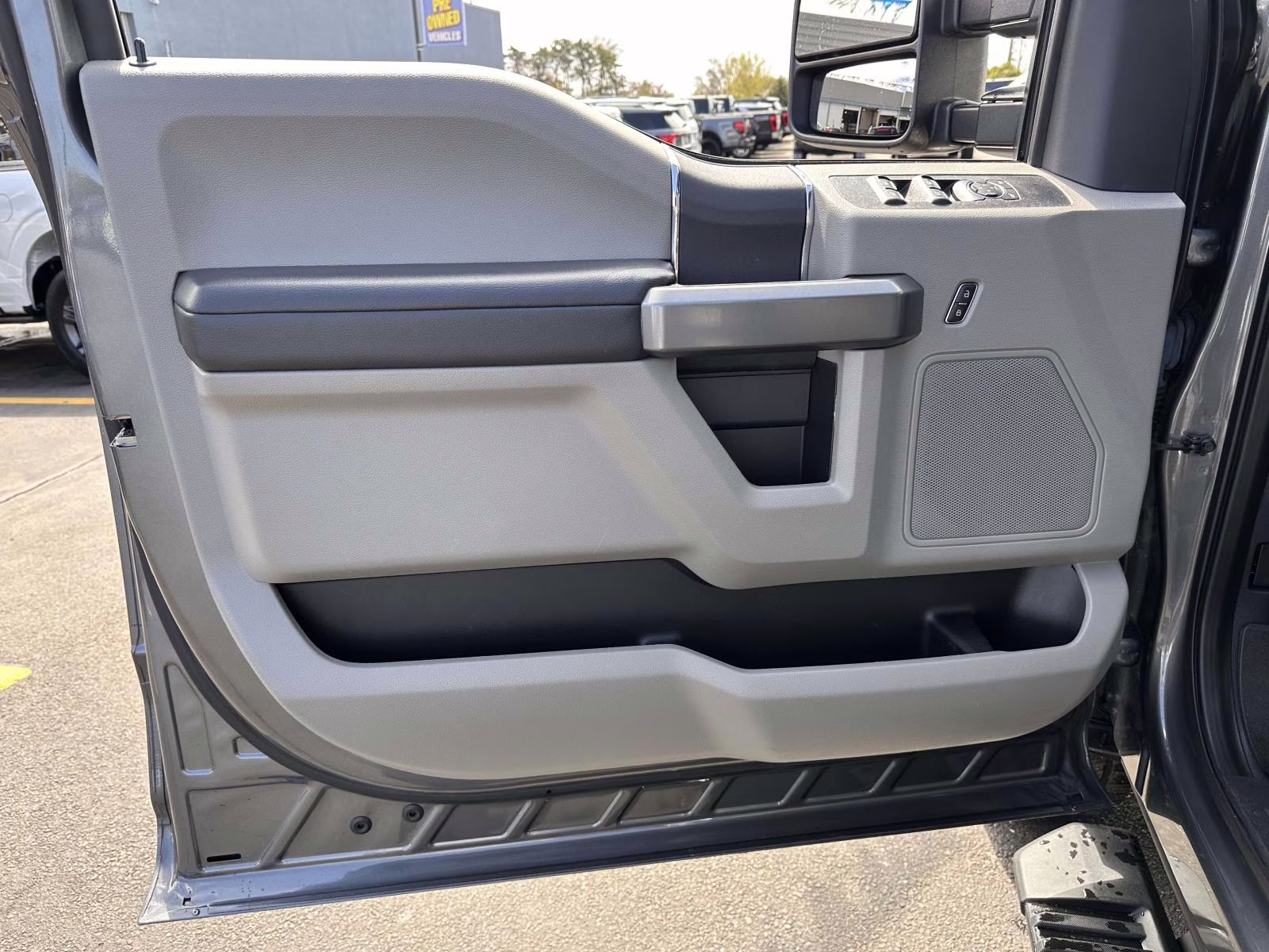 2022 Carbonized Gray Metallic Ford Super Duty F-250 SRW XLT 4WD Crew Cab 6.75' Box 4X4 Truck