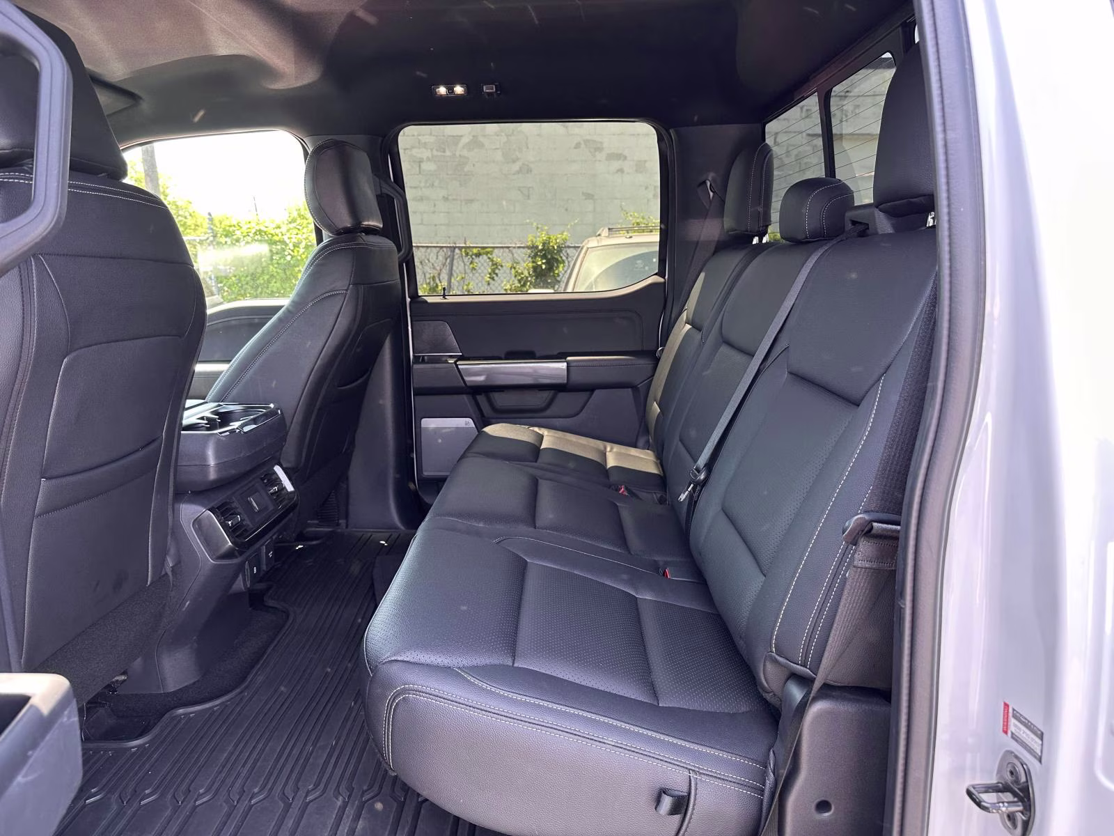2022 Oxford White Ford F-150 XLT 4WD SuperCrew 5.5' Box 4X4 Truck