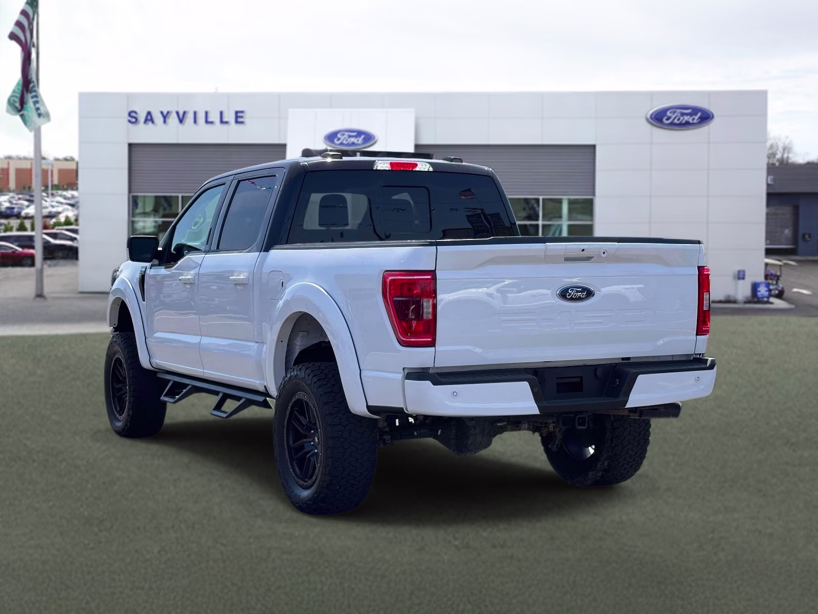 2022 Oxford White Ford F-150 XLT 4WD SuperCrew 5.5' Box 4X4 Truck