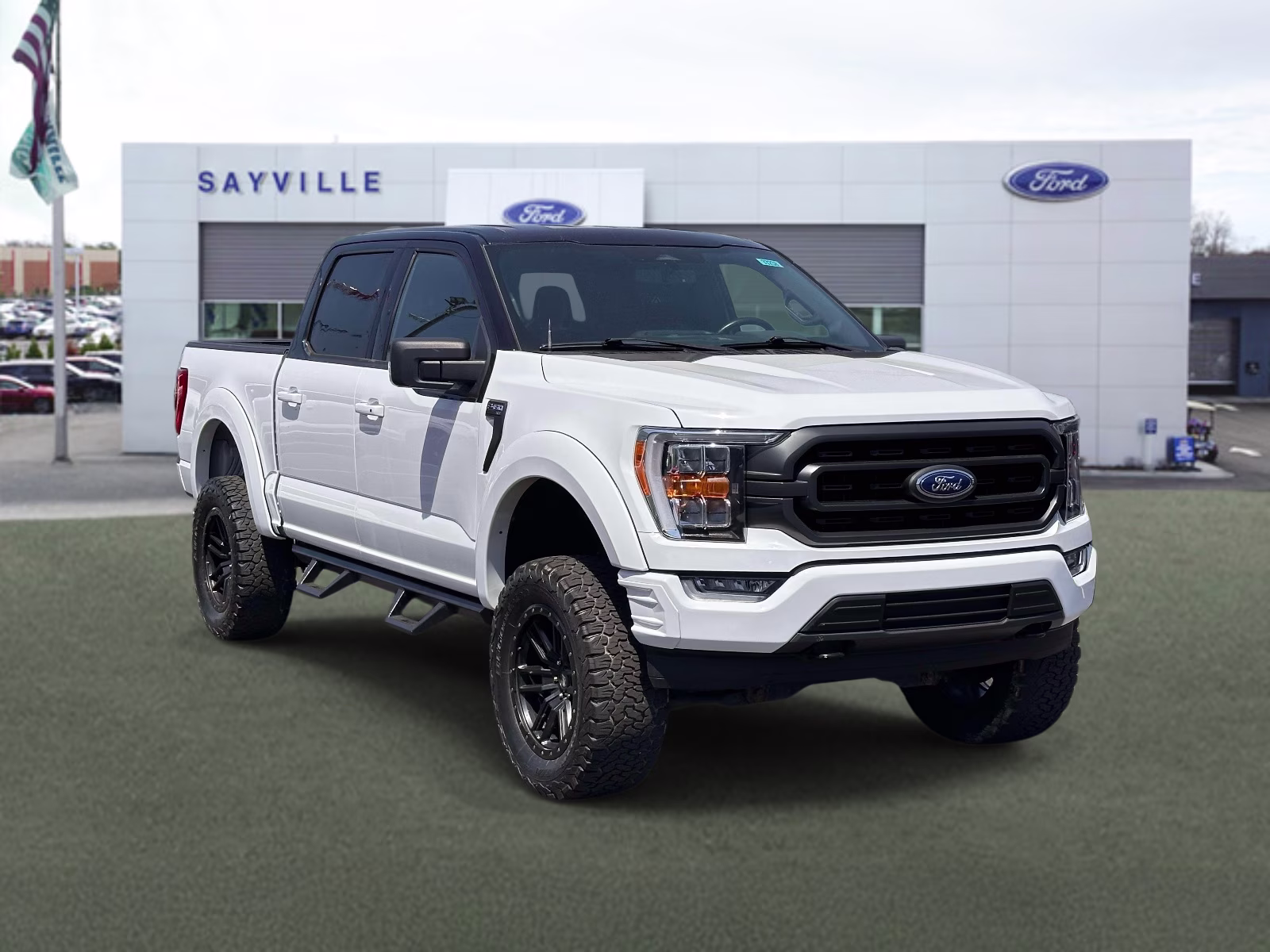 2022 Oxford White Ford F-150 XLT 4WD SuperCrew 5.5' Box 4X4 Truck